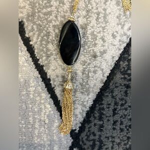 NWT! Elegant Gold and Black Onyx Necklace & Earring Set